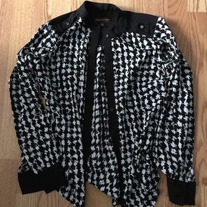 Dana Buchman Button Up Top